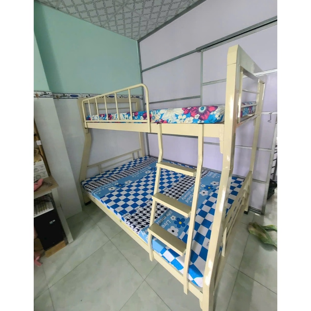 Giường 2 tầng bằng sắt hộp vuông, kích thước 1m4 x 1m6 dài 2m.