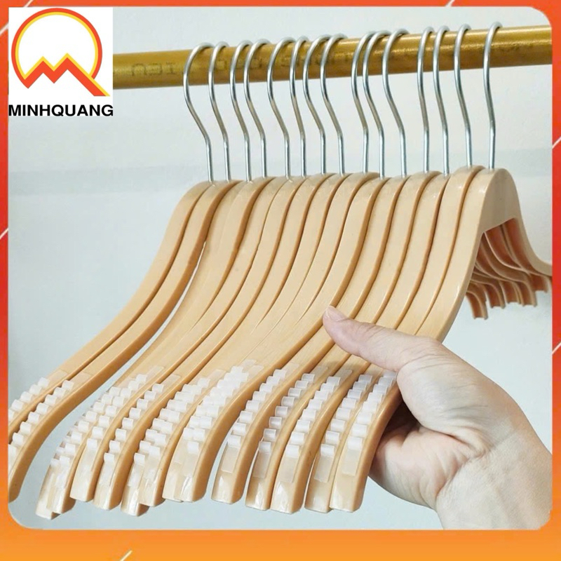 Móc nhựa dáng tre vai đệm chống trơn tuột – mắc treo quần áo siêu bền, kích thước rộng vai 39.5cm,đầu móc xoay 360 độ