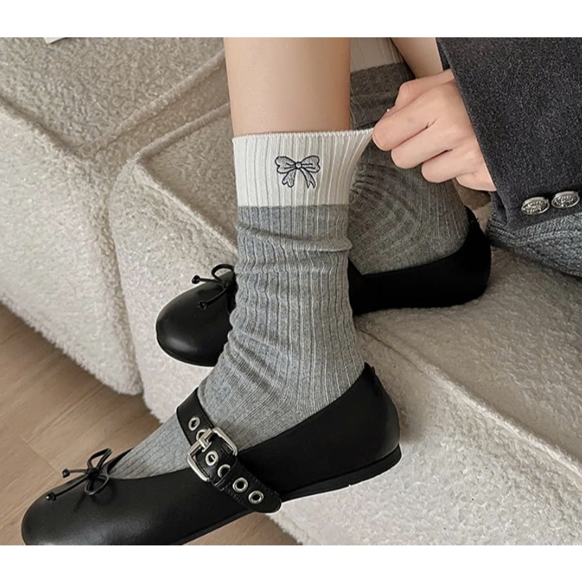 Vớ Tất nữ thêu họa tiết nơ 3 màu loại tốt phong cách trẻ trung, năng động.