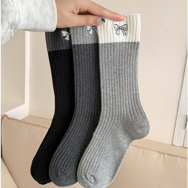 Vớ Tất nữ thêu họa tiết nơ 3 màu loại tốt phong cách trẻ trung, năng động.