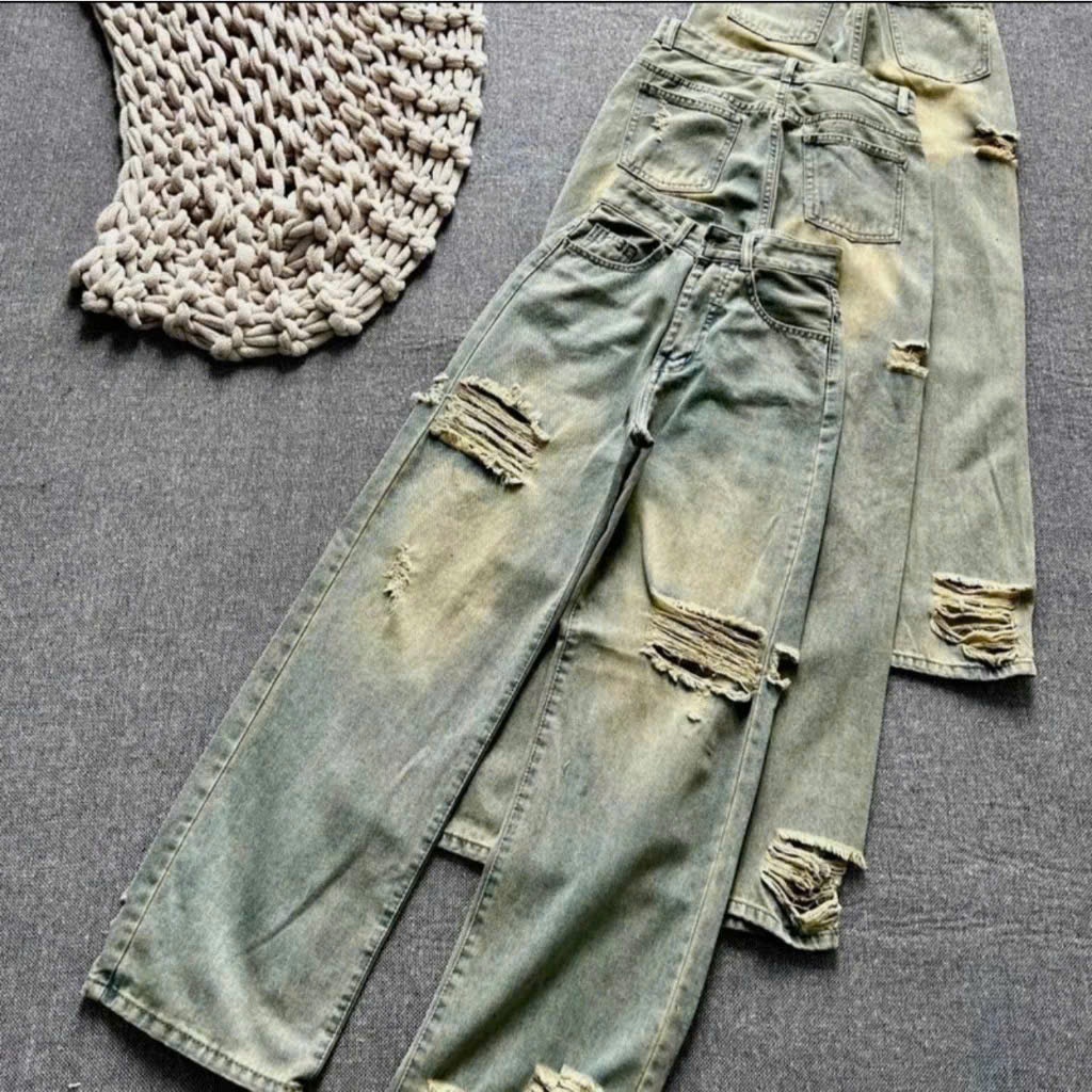 Quần jeans ống rộng hack dáng thiết kế rách thời trang