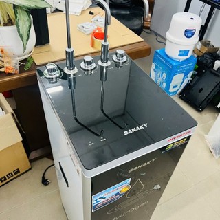 Máy lọc nước RO nóng nguội lạnh Sanaky Inverter VH102 11 lõi - Hỗ trợ lắp đặt TPHCM