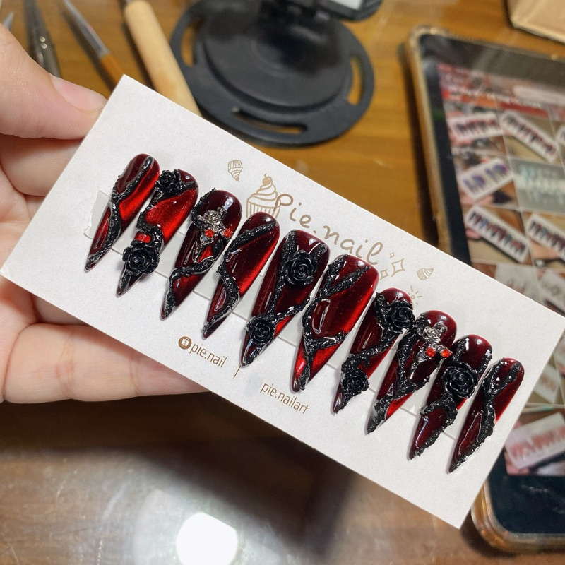 328. nailbox mắt mèo thạch đỏ, charm hoa hồng