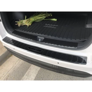 Ốp trầy cốp xe Hyundai Tucson 2016-2021, chống xước cốp Tucson chất liệu Titan cao cấp ( trong và ngoài)