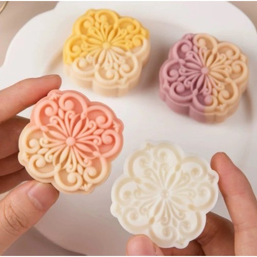 [Mẫu HOT 2025] Khuôn Trung thu lò xo Cúc thạch thảo 150g - 1 mặt KH258