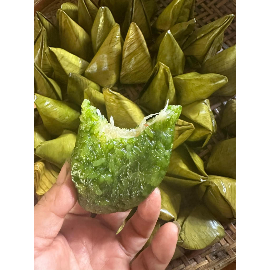 10 cái bánh ít nếp xào mix nhân đậu dừa non nhà làm | Shopee Việt Nam