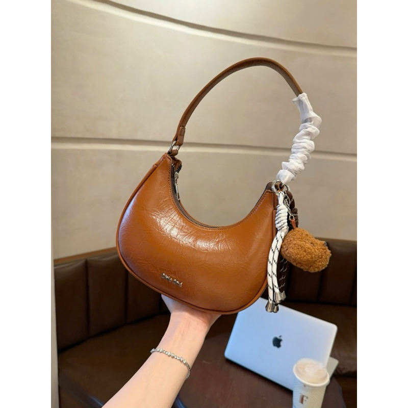 Túi Xách Kẹp Nách Chio’2nđ Size 20 Kèm Móc Gấu Cực Xinh Kèm Dây Đeo Chéo Hot Hit (Freeship)