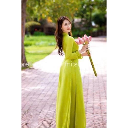 Áo dài 4 tà truyền thống, màu xanh Cốm, lụa chiffon cao cấp, không nhăn, không xù