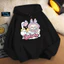 Áo Nỉ Hoodie Phù Hợp Cho Các Bé Vào Đông, Chất Nỉ , Hình Labubu Hồng Đi Tắm Đáng Yêu (M 87)