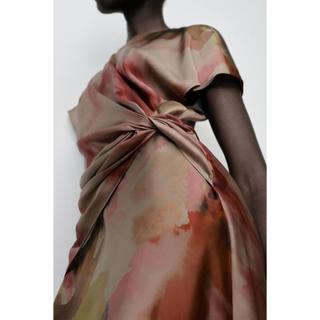 Đầm Zara made in Morocco midi loang màu đồng hoa hồng