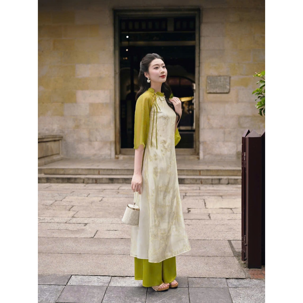 Thời Trang Nữ LASY| Áo Dài Tết Cách Tân Dáng Suông Cổ Lệch Thắt Nơ Tay Phối Quần Ống Rộng AD1005