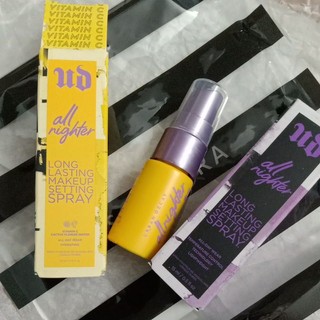 Xịt khoáng nền makeup urban decay