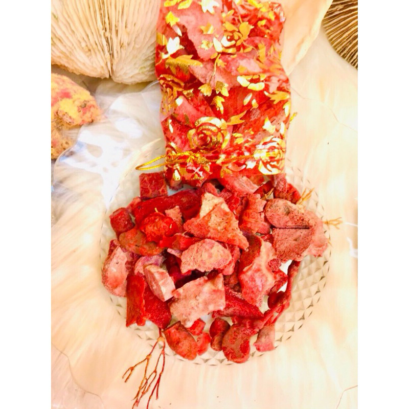 san hô đỏ vụn cắt lát ( red coral )