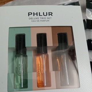 Nước hoa phlur