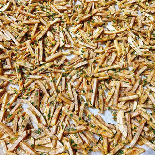 THUYTIENFOOD Khoai Môn Sấy Vị Hành 200gr – Snack Giòn Tan – Ăn Vặt Ngon – Không Phẩm Màu