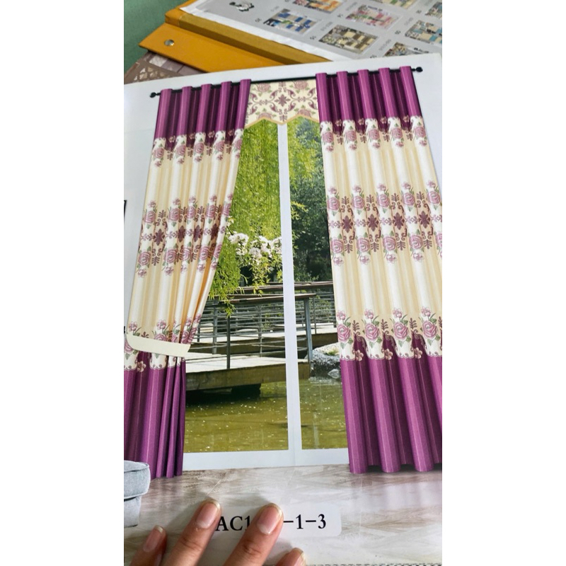 Gấm phi bóng 2 mặt màu vàng  cản nắng  70% thích hợp không gian ít nắng chưa bao gồm thanh treo