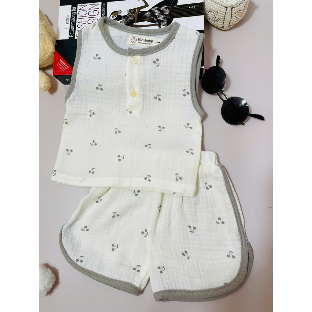 Bộ sát nách cho bé Kunbaby chất xô muslin cao cấp họa tiết dễ thương,size từ 0m-20kg.