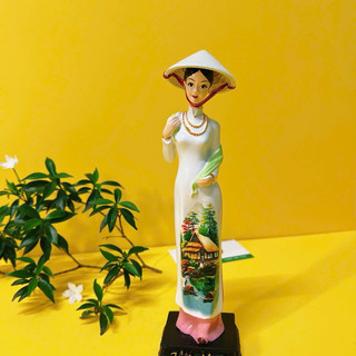Tượng cô gái Miss viet status đội nón lá Việt Nam - quà tặng lưu niệm trang trí decor ý nghĩa Việt Nam