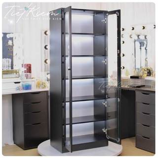Tủ đựng Labubu, Baby Three V4 màu đen có đèn TUI0399