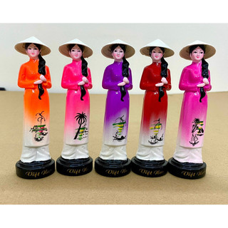 1 Tượng miss Việt Nam - cô gái đội nón lá 12 cm decor