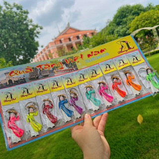 Set 10 cái móc khóa / nam châm các nhân vật đặc trưng Việt Nam