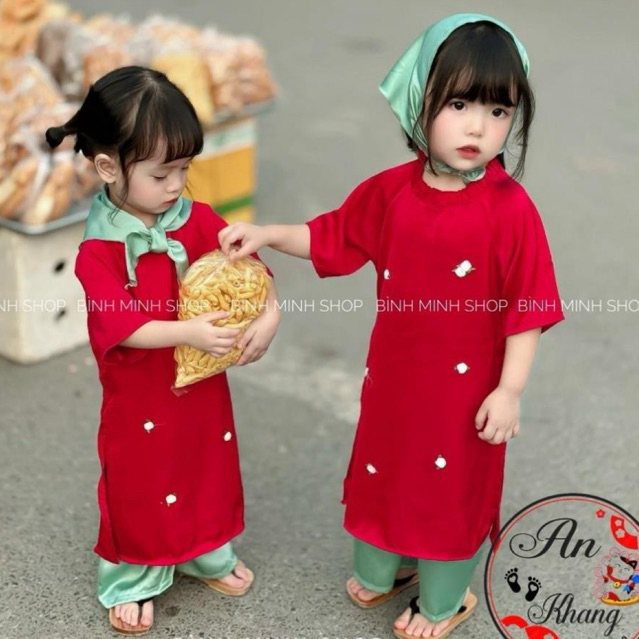 Áo dài hoa nhíi kèm khăn trùm cho bé gái từ 8-28kg