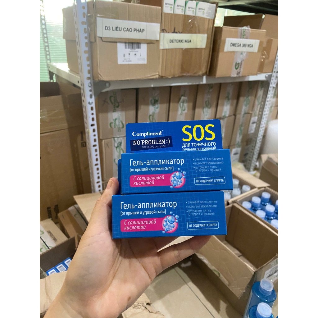 Gel chấm mụn SOS Compliment của Nga