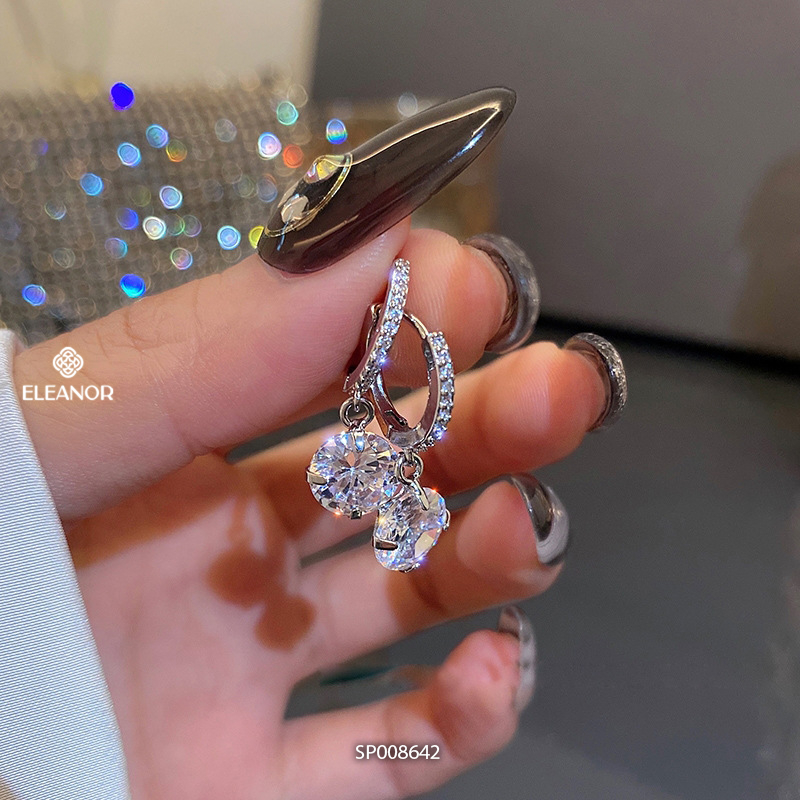 Bông tai nữ chuôi bạc 925 Eleanor Accessories đính đá dáng thả phụ kiện trang sức khuyên tai 8642