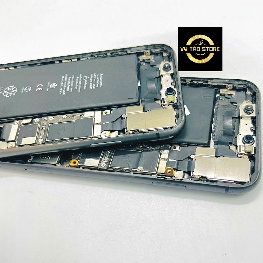 Cụm Main iCloud ĐT11 Màu Đen Vỏ Sườn Đẹp 95% ( CAMERA TRƯỚC, CAMERA SAU, MAIN ICLOUD...)