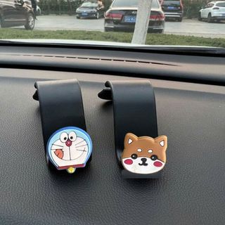Móc Treo Đồ Ô Tô Gắn Ghế Sau Đa Năng Kiêm Giá Đỡ Điện Thoại Nhựa Cute Timo DDK41
