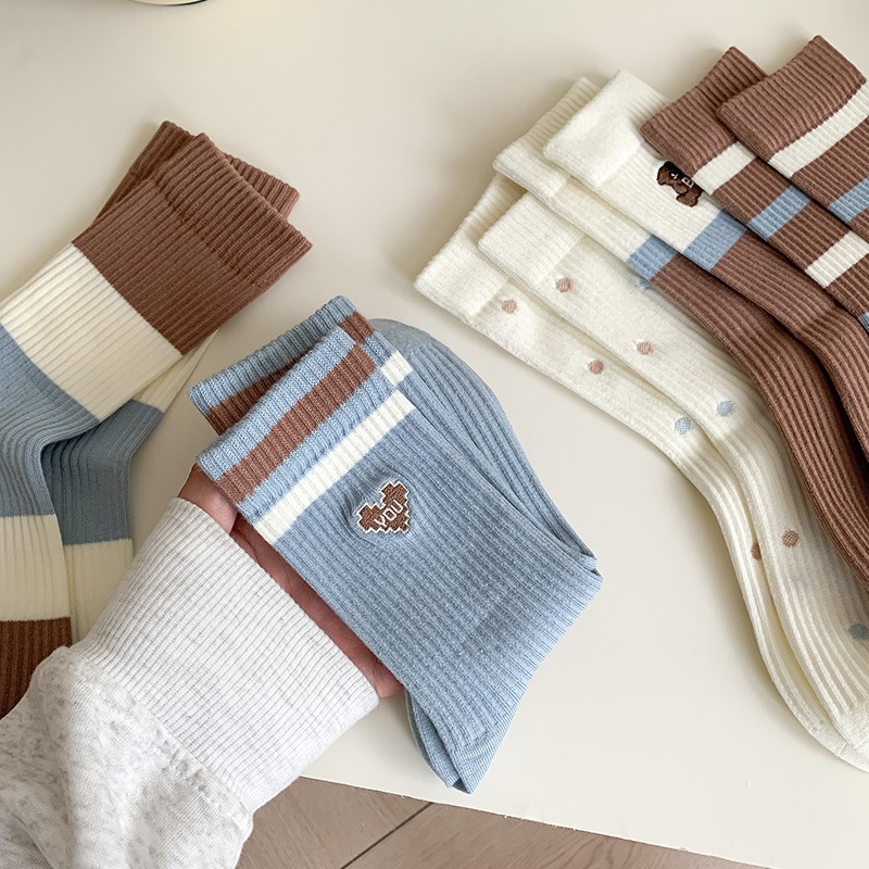 Vớ Tất Unisex chữ B GẤU cổ cao phong cách thể thao, năng động.