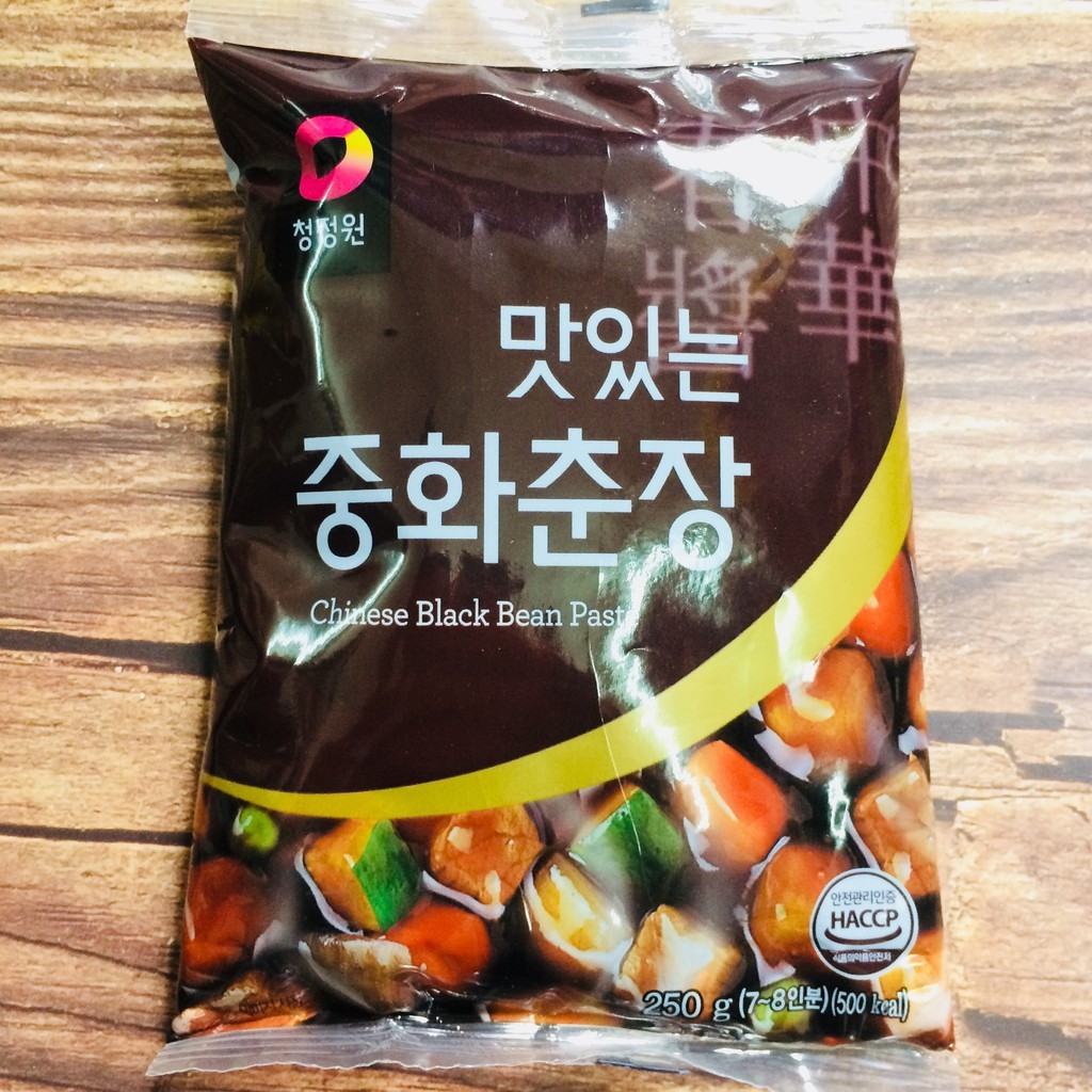 1KG SỐT TƯƠNG ĐEN HÀN QUỐC (GỒM 4 GÓI 250G)