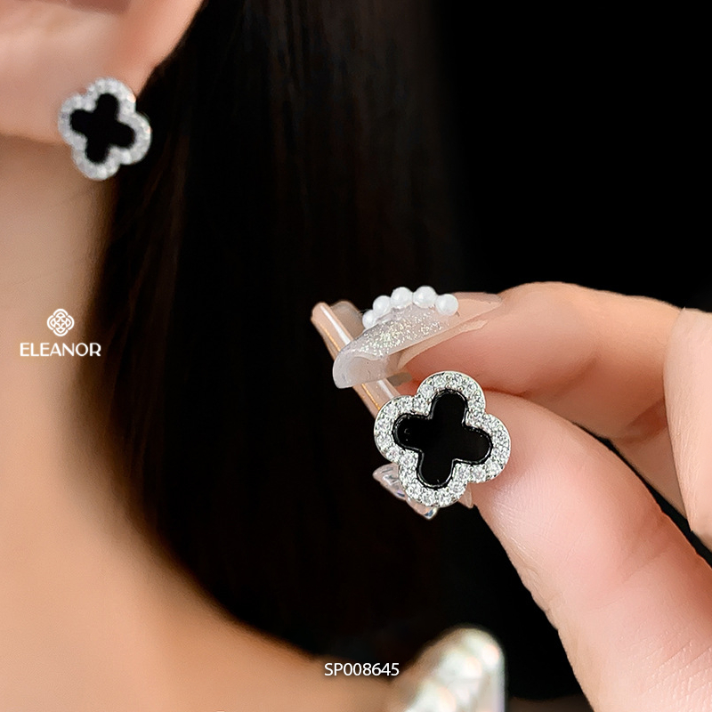 Bông tai nữ chuôi bạc 925 Eleanor Accessories cỏ 4 lá đính đá phụ kiện trang sức khuyên tai 8645