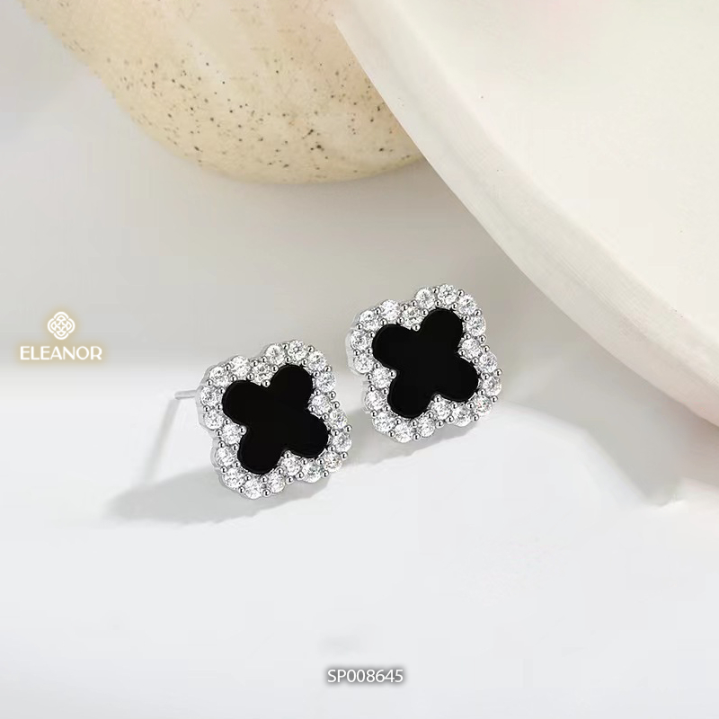 Bông tai nữ chuôi bạc 925 Eleanor Accessories cỏ 4 lá đính đá phụ kiện trang sức khuyên tai 8645