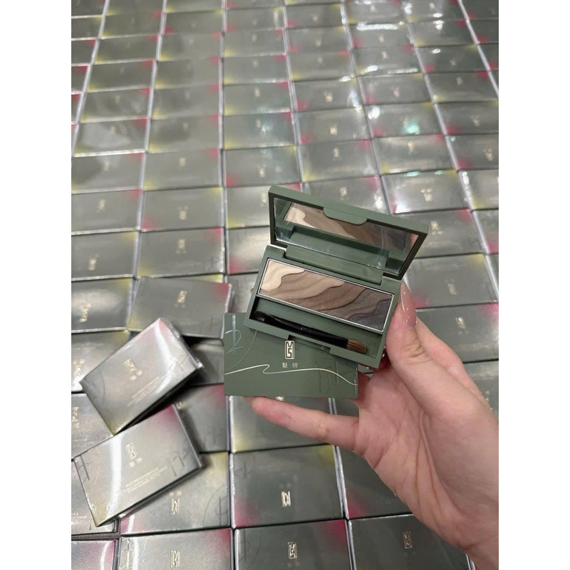 Bột lông mày ZFC Wilderness Shaped Five Color Eyebrow powder Blending Palette. Sản phẩm giúp lông mày sắc nét, bền đẹp.