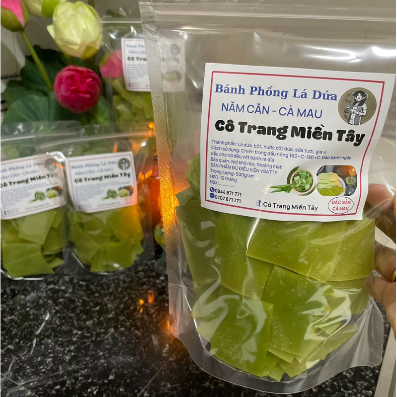 Bánh Phồng Lá Dứa Tươi Cô Trang Miền Tây Đặc Sản Năm Căn -Cà Mau (Túi Zip 500 gram)