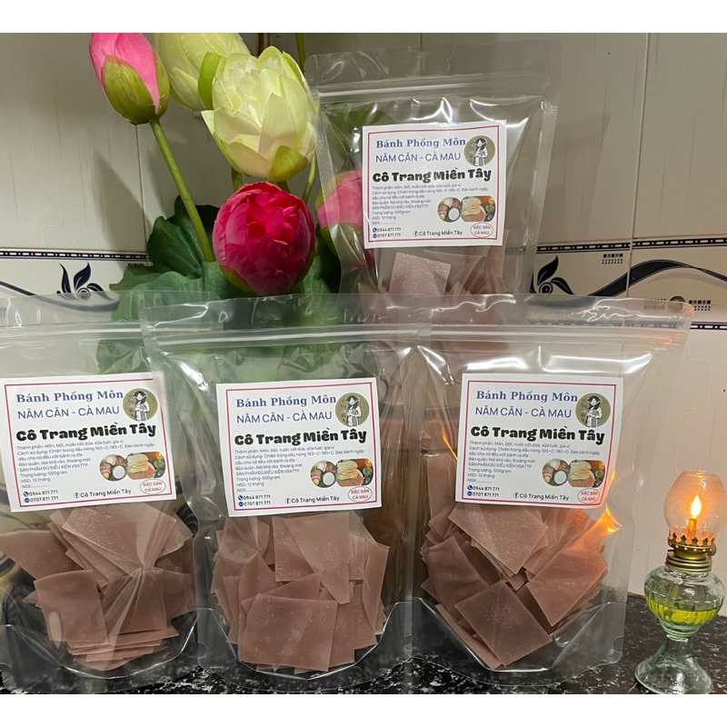 Bánh Phồng Khoai Môn Cô Trang Miền Tây Đặc Sản Năm Căn Cà Mau ( Túi Zip 500 gram)