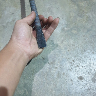 xà beng có nhổ đinh phi 16 dài 65cm