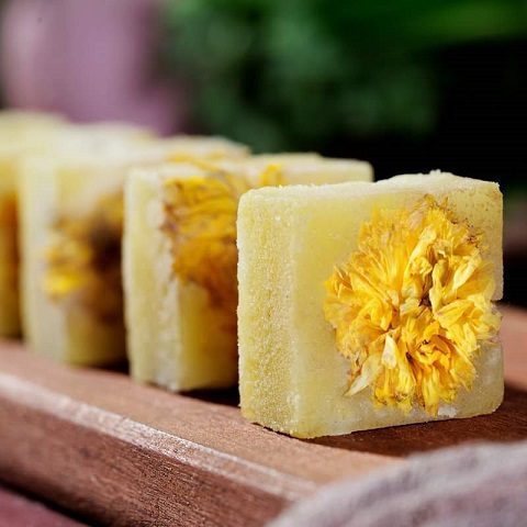Trà Hoa Cúc Đường Phèn HERBONE Thơm Ngon Ngủ Ngon Đẹp Da 500g & 1kg