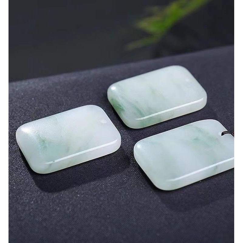 Mặt dây chuyền vô sự ngọc thiên sơn thúy hộ gia chủ được bình an vô sự và mang lại may mắn,gửi hàng ngẫu nhiên