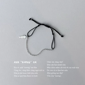 Vòng tay "Xương"