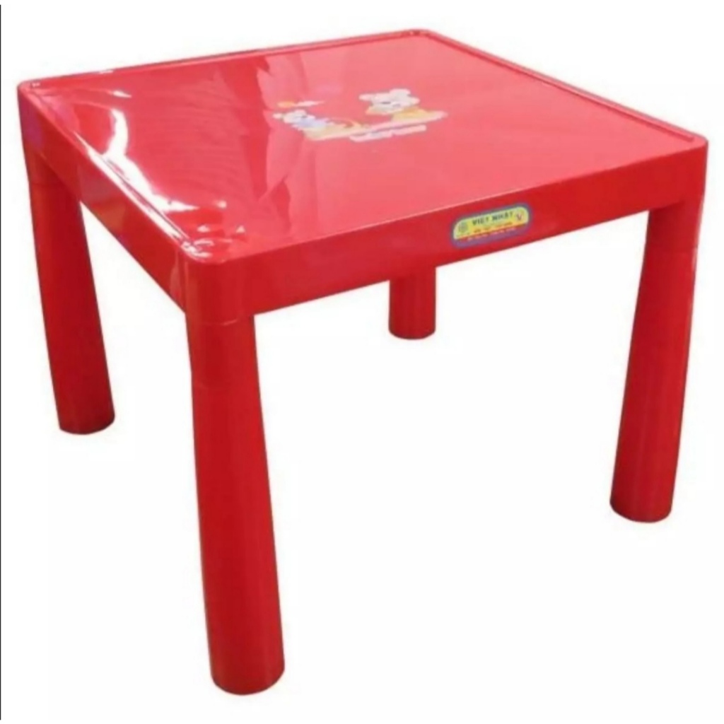 Bàn học cho bé nhựa Việt Nhật. Chân có thể tháo rời. Kích thước 50,5 x 50,5 x 42,5cm.