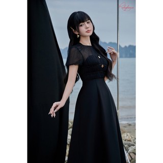 Váy đen cổ tròn phối ren đính cườm thủ công dáng dài, đầm nữ thiết kế cổ tròn Rubyhouse