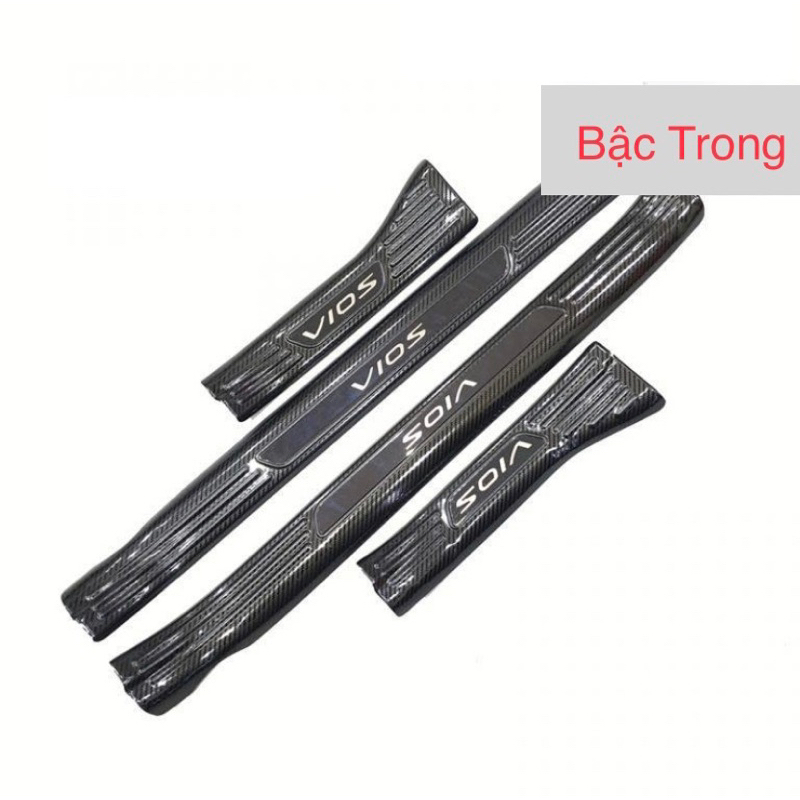 Ốp bậc cửa, nẹp bước chân xe Toyota vios 2019-2026 Vân carbon hàng cao cấp