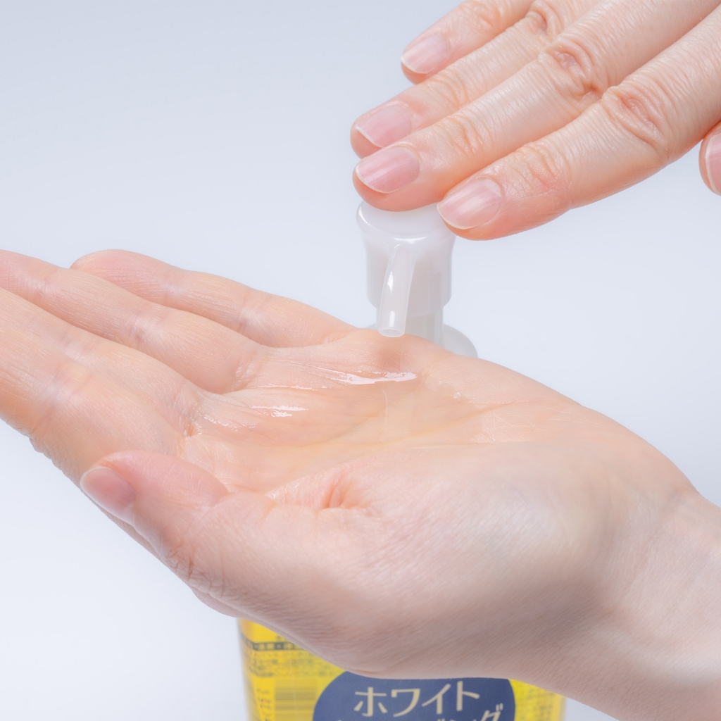Dầu Tẩy Trang Giúp Dưỡng Sáng Da Kosé Softymo White Cleansing Oil (Chai 60mL)
