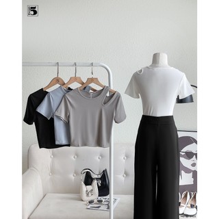 Áo Thun Nữ Cộc Tay Cổ Tròn Khoét Vai Cá Tính Dáng Ôm Tôn Dáng – Twentyfive Fashion 6401