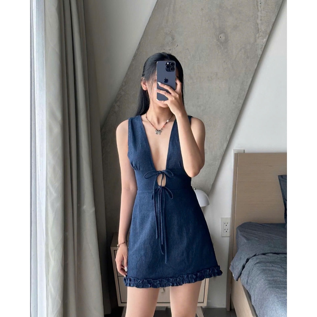 Váy Cổ V Dáng Chữ A Ngắn Không Tay Khoét Ngực Buộc Nơ Viền Bèo Chiết Eo Bản To SAN Clothings - P93