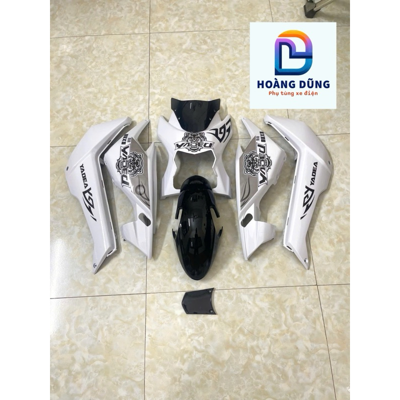 bộ nhựa bóng 8 món tem hổ kèm tem RS chữ trung loại đặc biệt (tặng ốc áo 40 chi tiết)
