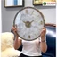 Đồng Hồ Treo Tường Trang Trí KHẢM BÀO NGƯ hình tròn kiểu dáng đơn giản hiện đại ViVa Decor V007