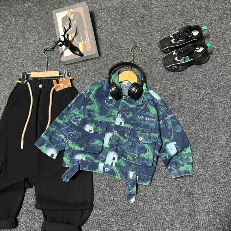 Set 2 áo khoác bò và áo nỉ hoodie cho bé size từ 30-56kg áo khoác jean bé trai hàng đẹp